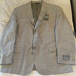 Jos A‎ Banks Traveler jacket mens size 52 R NWT